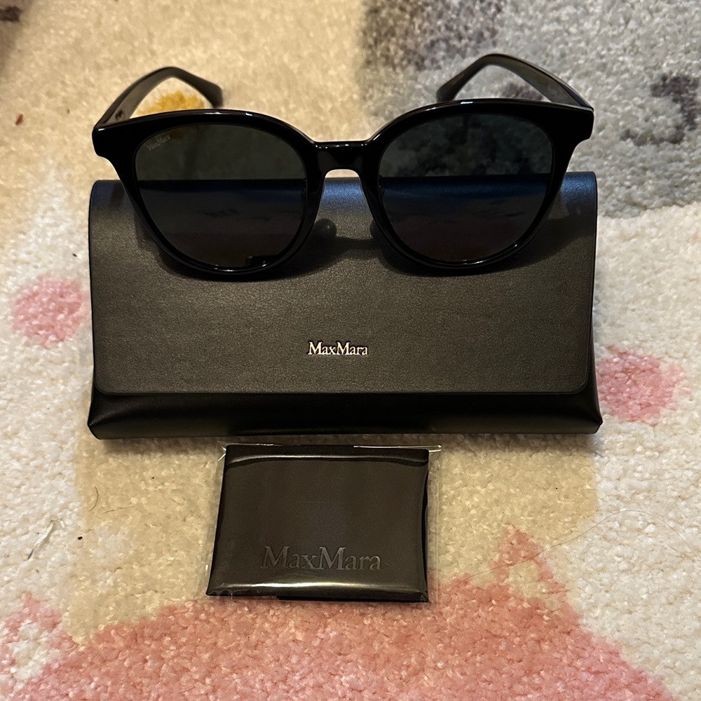 MaxMara Black Sunglasses NEW